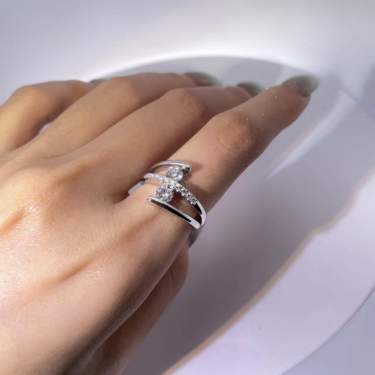 14K White Gold Diamond Ring
