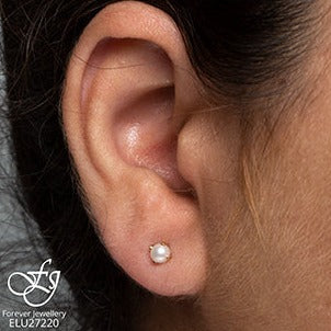 10K Yellow Gold Pearl Earrings