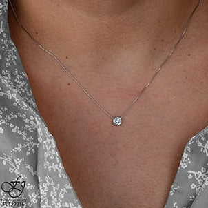 10K White Gold Circle Diamond Necklace