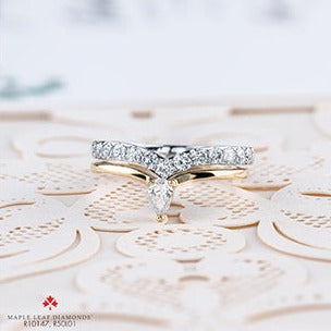 14K Yellow Gold Pear Shaped Diamond Band