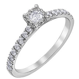 10K White Gold Diamond Ring