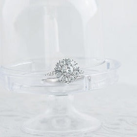 18K White Gold Palladium Unique Diamond Ring