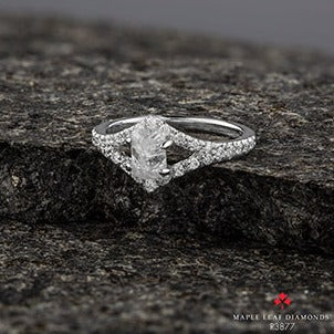 18K White Gold Palladium Rough Diamond Ring
