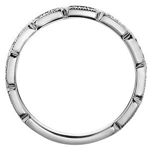 10K White Gold Diamond Ring