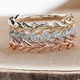 10K White Gold Diamond Chi Chi Ring