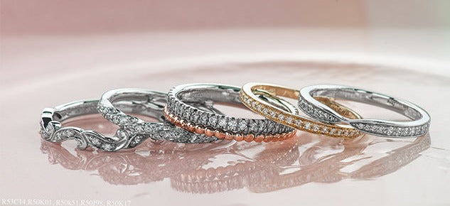 10K White Gold Diamond Band