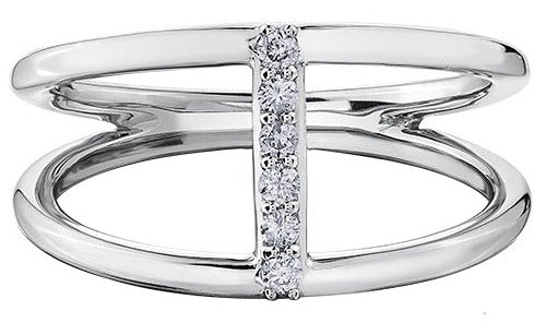 10K Yellow Gold Diamond Band with Vertical Diamond Bar