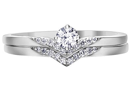 10K White Gold Diamond Ring