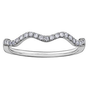 10K White Gold Diamond Ring