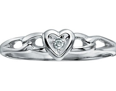 10K White Gold Diamond Heart Ring