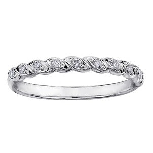 10K Gold Diamond Chi Chi Ring