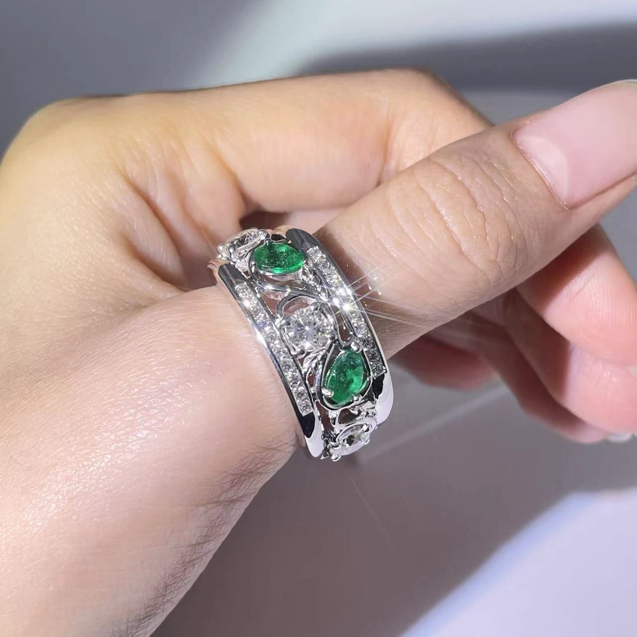 White Gold Diamond Emerald Ring