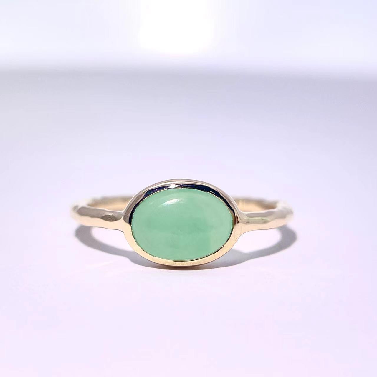 Yellow Gold Jade Ring