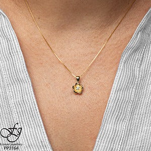 10K Yellow Gold Diamond Flower Necklace