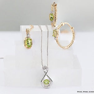 10K White Gold Diamond & Peridot Infinity Necklace
