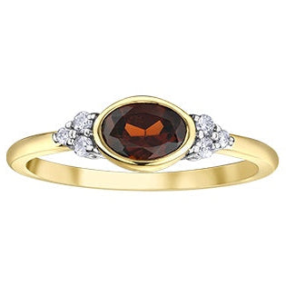 Yellow Gold Garnet Diamond Ring