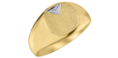 10K Yellow Gold Circle Signet Ring with Diamond